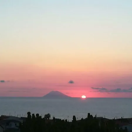 La Casa Nel Verde Con Vista Sul Mare Di Tropea * Santa Domenica (Vibo Valentia)