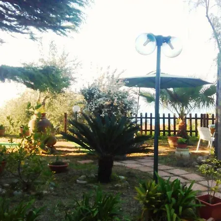 La Casa Nel Verde Con Vista Sul Mare Di Tropea * سانتا دومينيكا