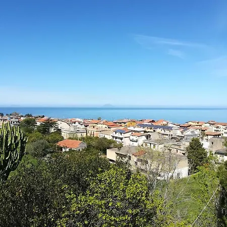 شقة La Casa Nel Verde Con Vista Sul Mare Di Tropea