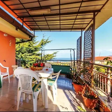 La Casa Nel Verde Con Vista Sul Mare Di Tropea *